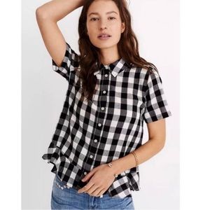 Madewell Short-Sleeve Button Front BuffaloCheck shirt, ruffle hem- size Medium